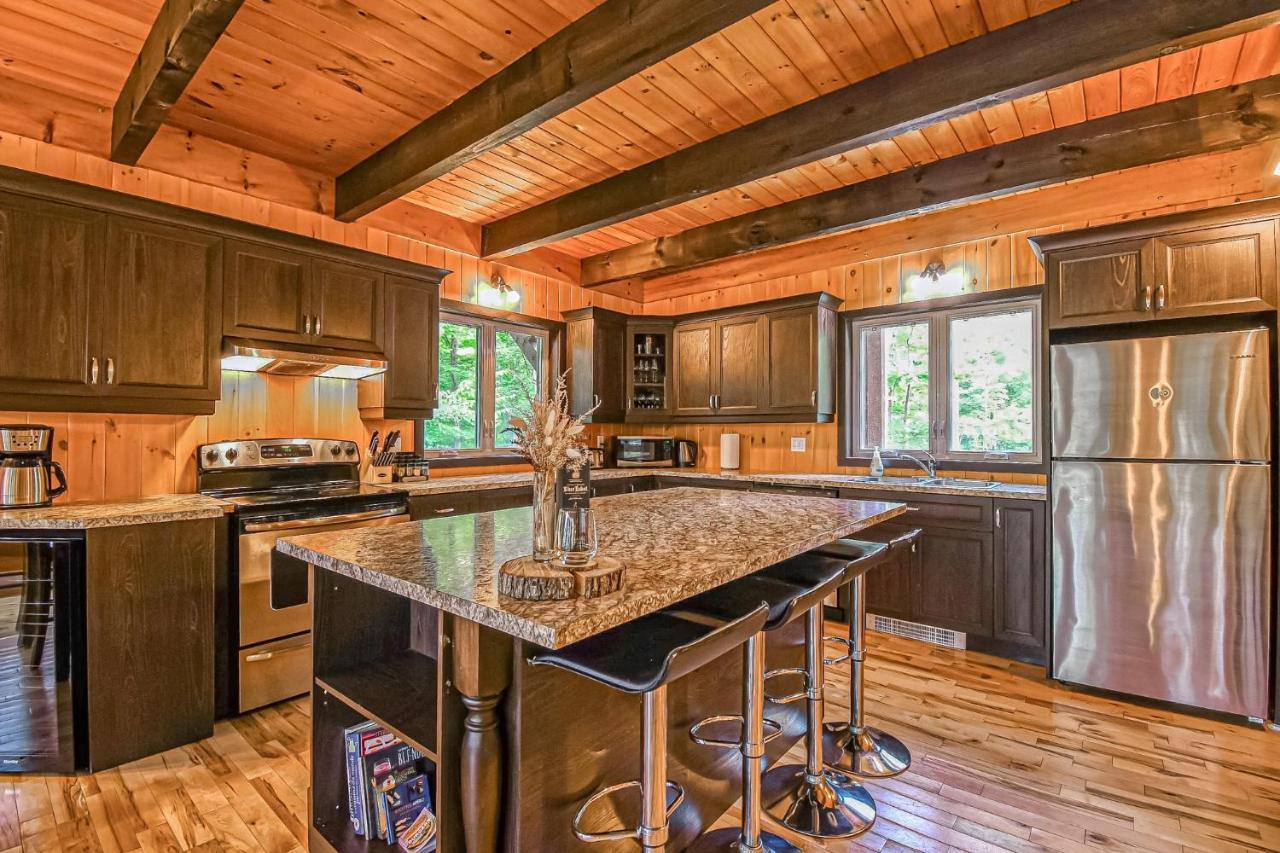 Brown Bear Lodge Brownsburg Exterior foto
