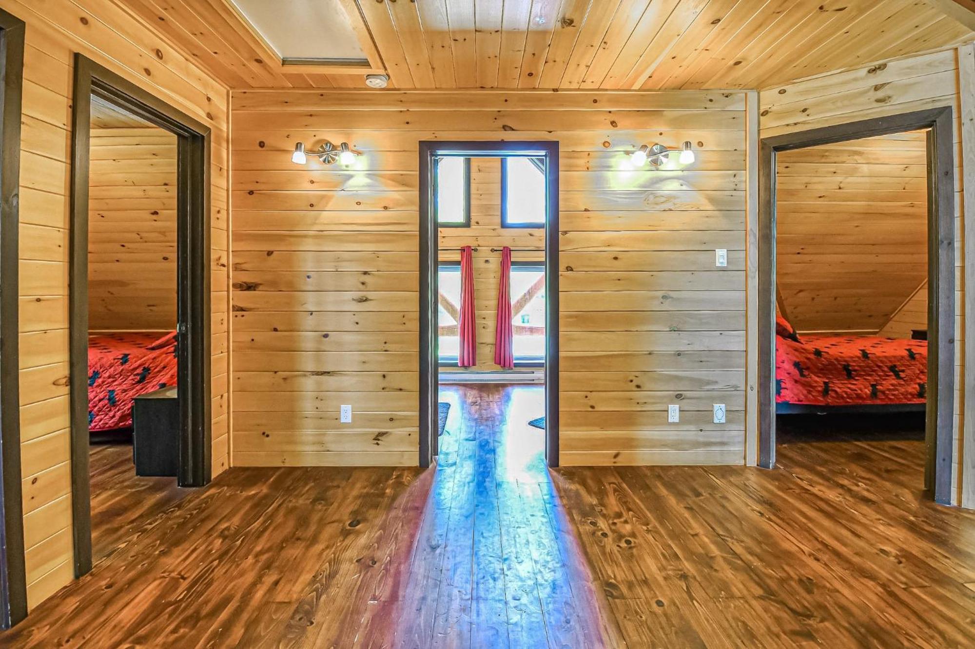 Brown Bear Lodge Brownsburg Exterior foto