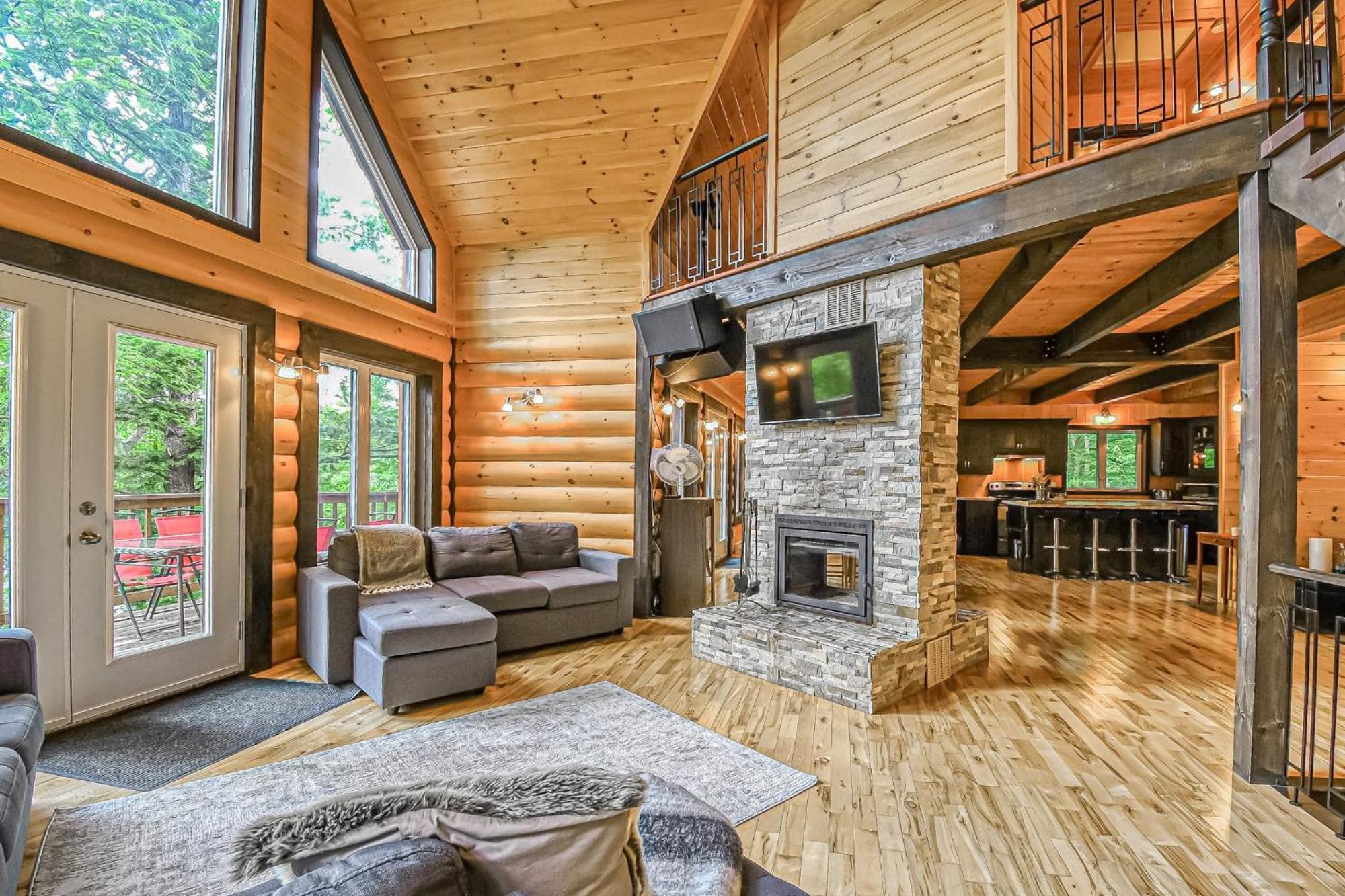Brown Bear Lodge Brownsburg Exterior foto