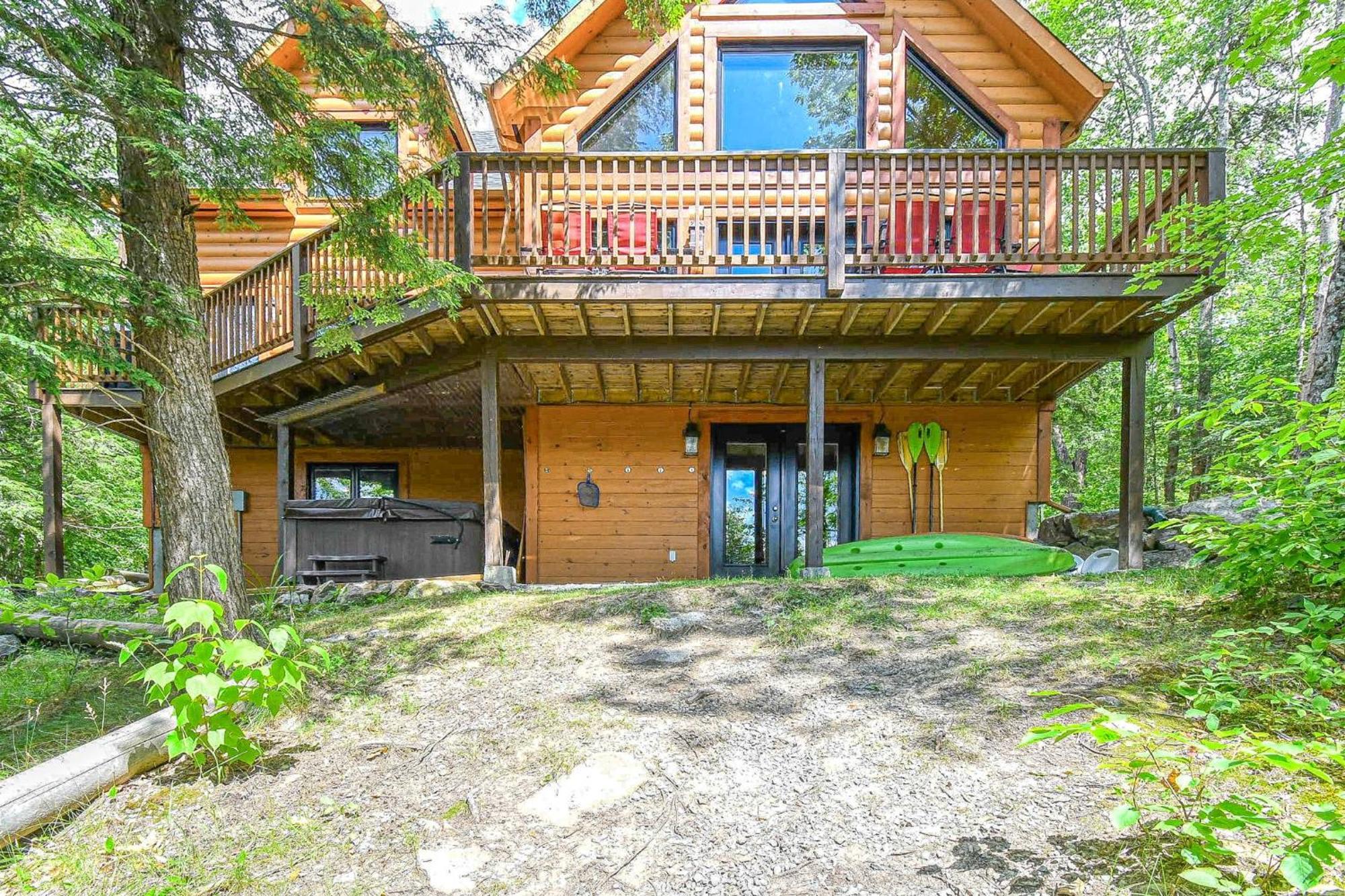 Brown Bear Lodge Brownsburg Exterior foto